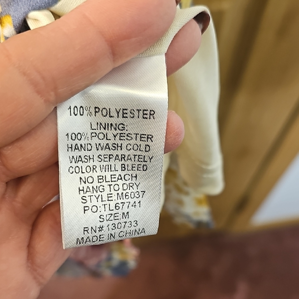 Floral Off-Shoulder Dress - Picture 4 of 11